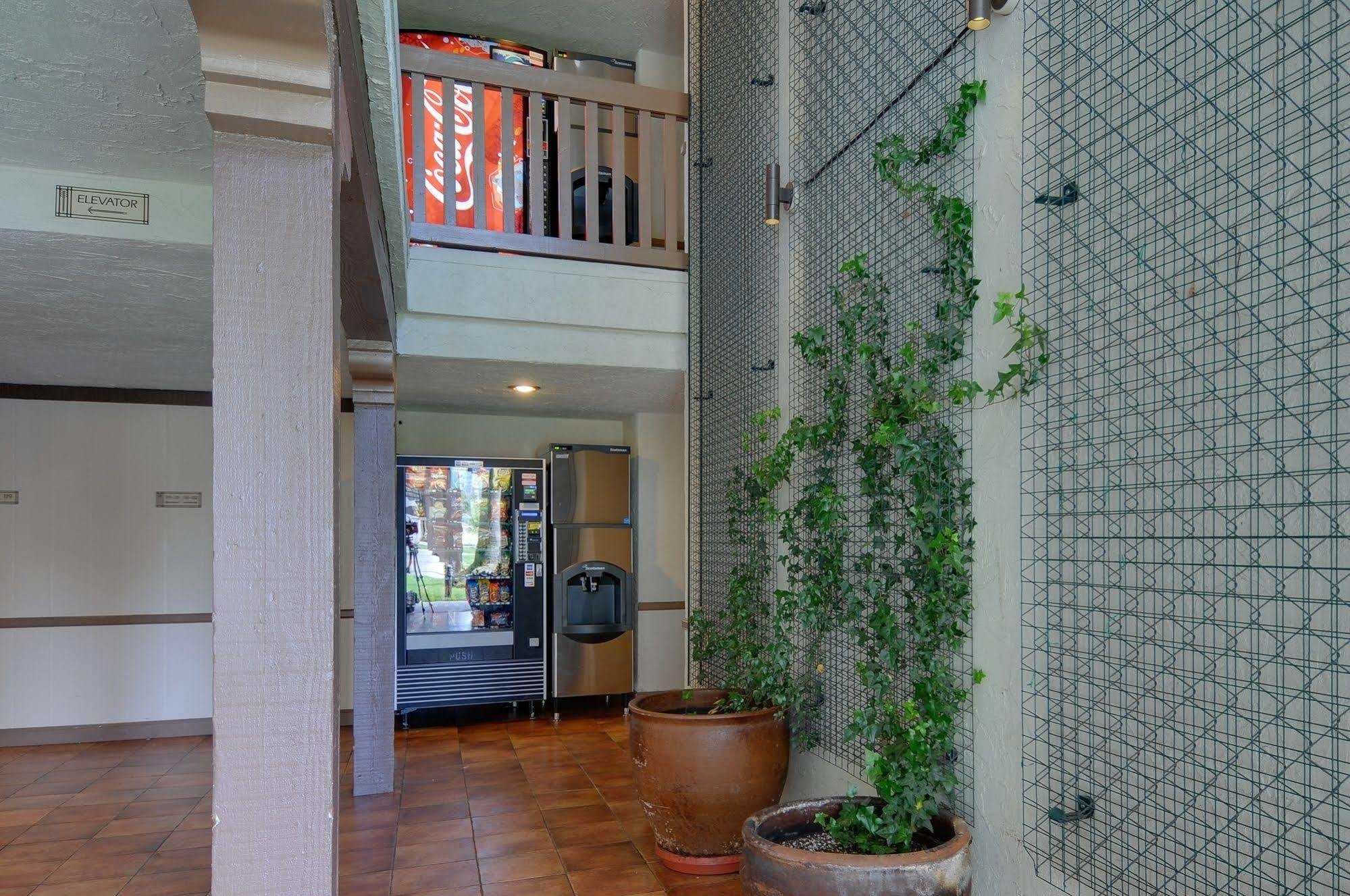 Vagabond Inn Executive SFO Burlingame Exterior foto